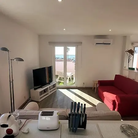 Apartment Sea View
